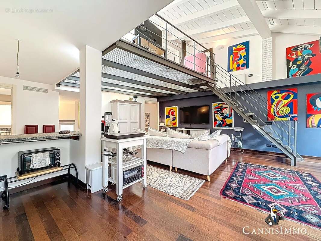 Appartement à CANNES