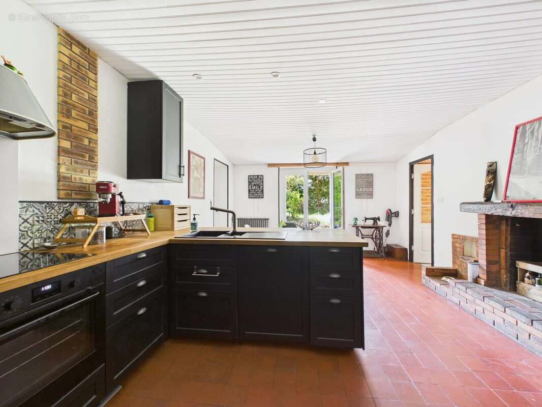 Maison de caractère 105 m² – 2 chambres + bureau/chambre d’enfant – Jardin – Vertou - photo 3