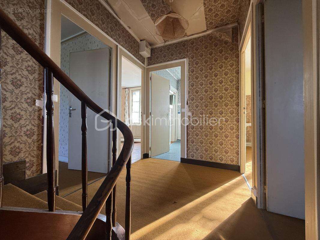 Maison à PONT-L&#039;EVEQUE