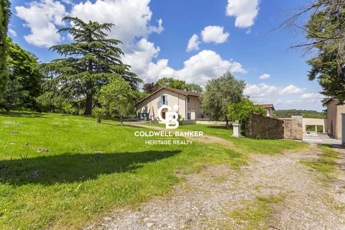 Maison à SAINTE-CONSORCE