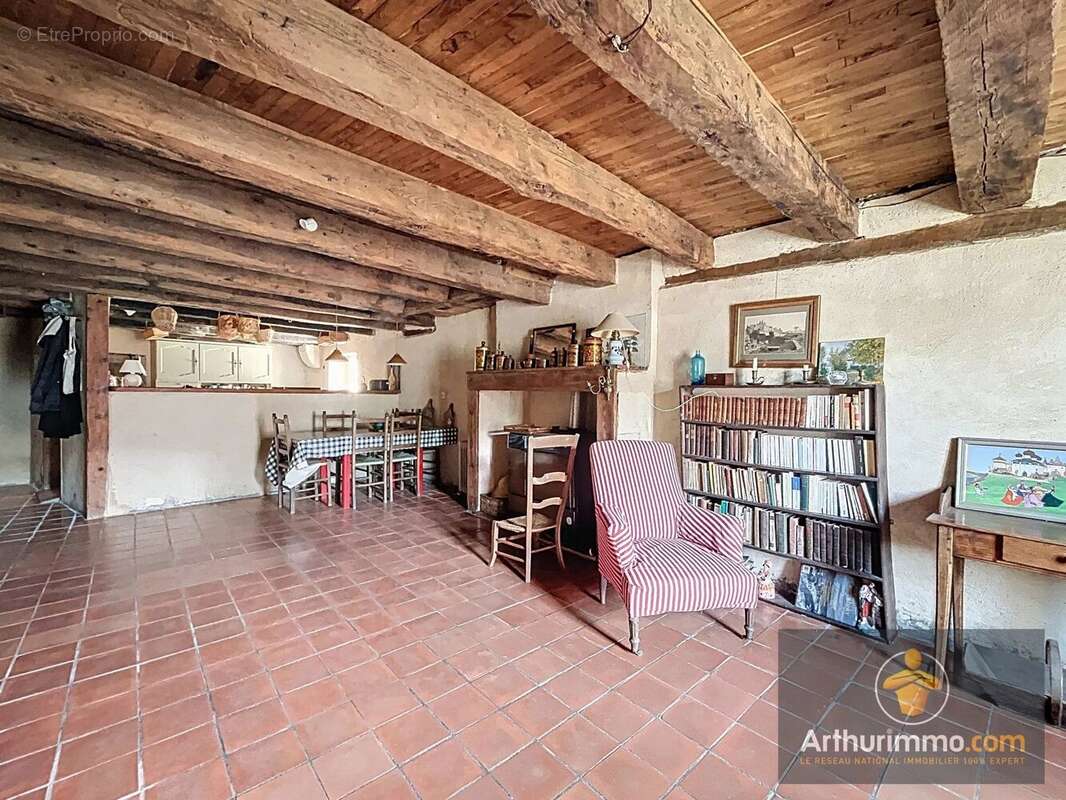 Maison à LE BUGUE