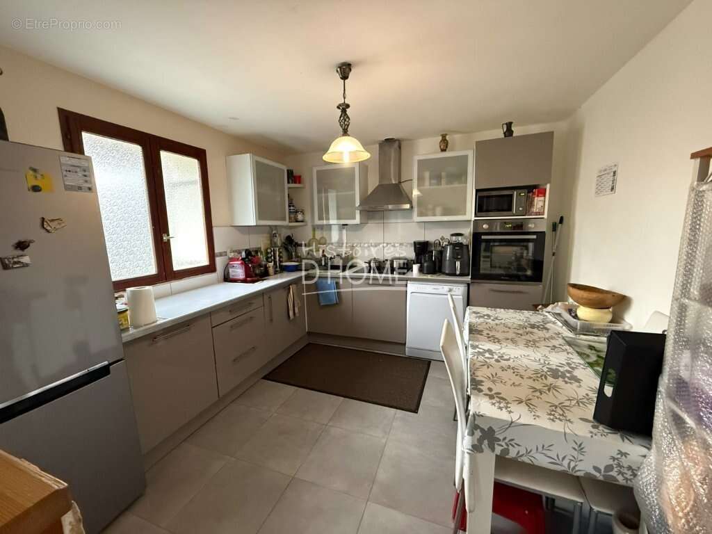 Maison à ROZAY-EN-BRIE