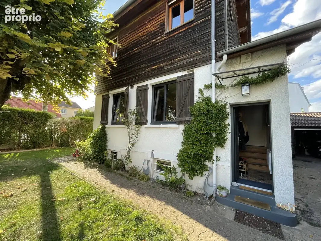 Maison à HOUILLES