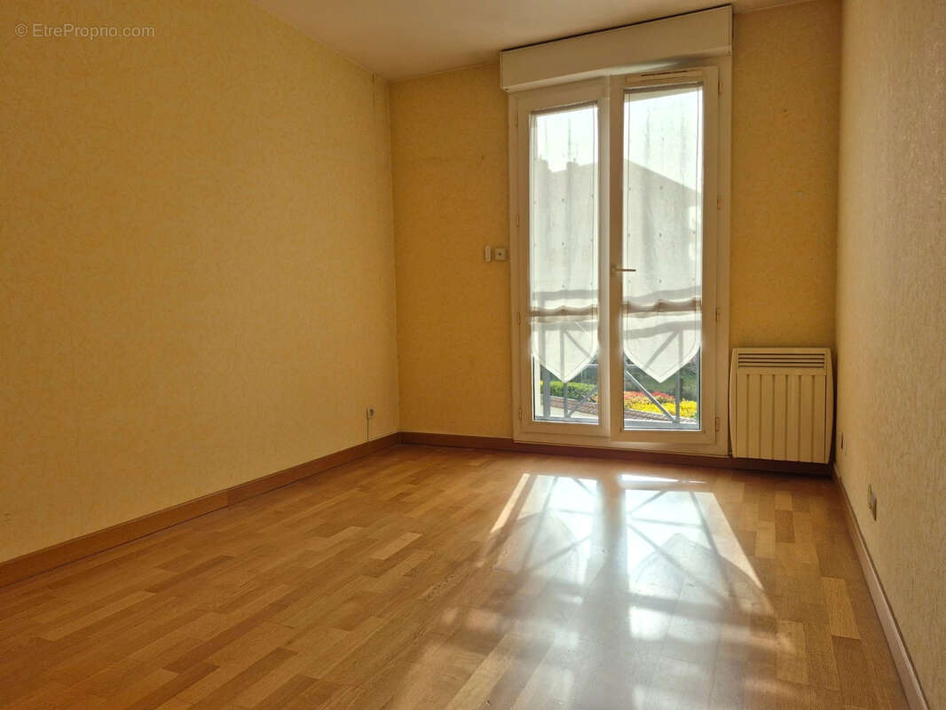 Appartement à THIAIS