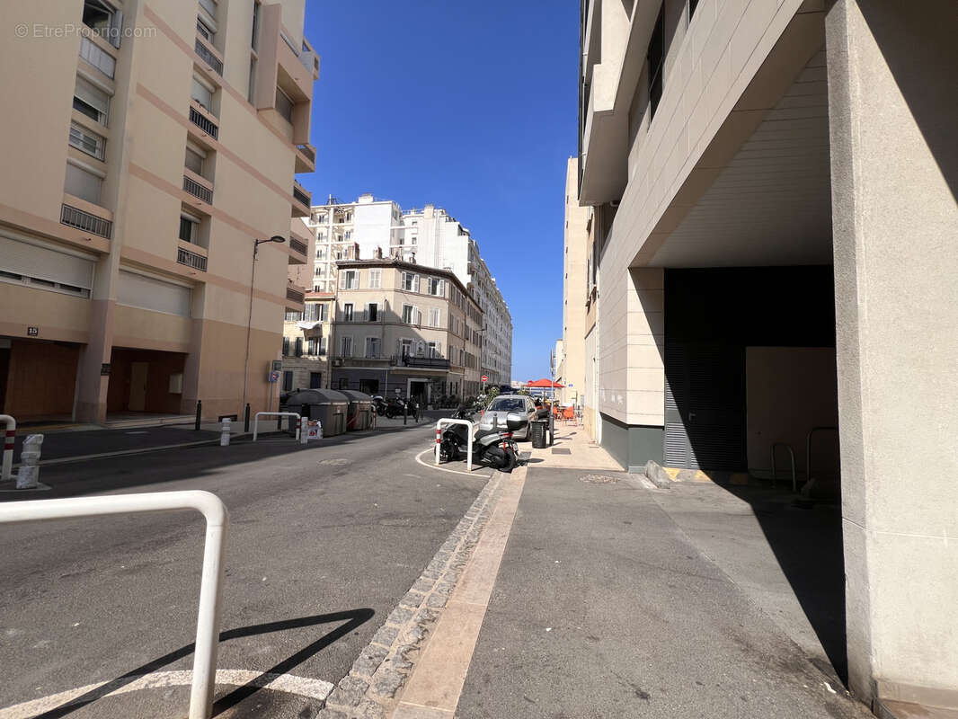 Appartement à MARSEILLE-7E