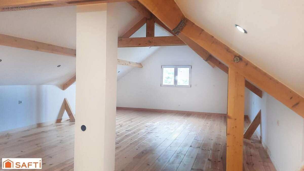 Photo 6 - Maison à SOUCY