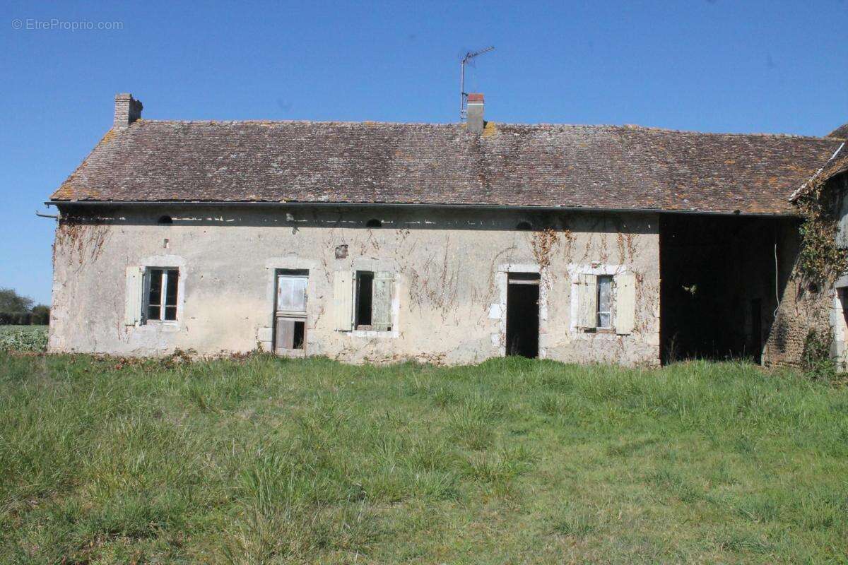 Maison à COULOMBIERS
