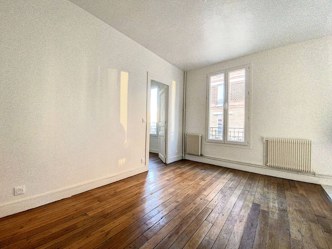 Appartement à COLOMBES