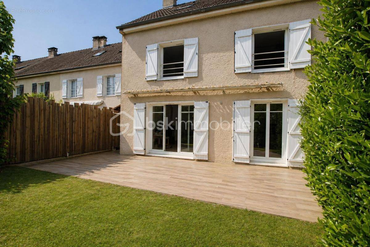 Maison à NANDY