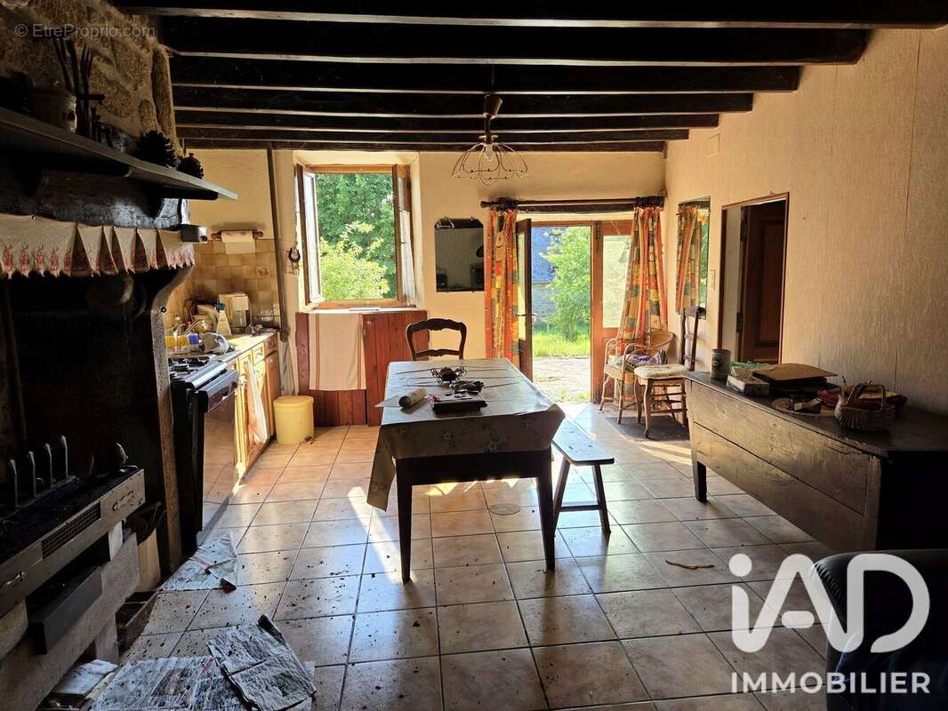 Maison 70 m² à Peyrelevade  - photo 3