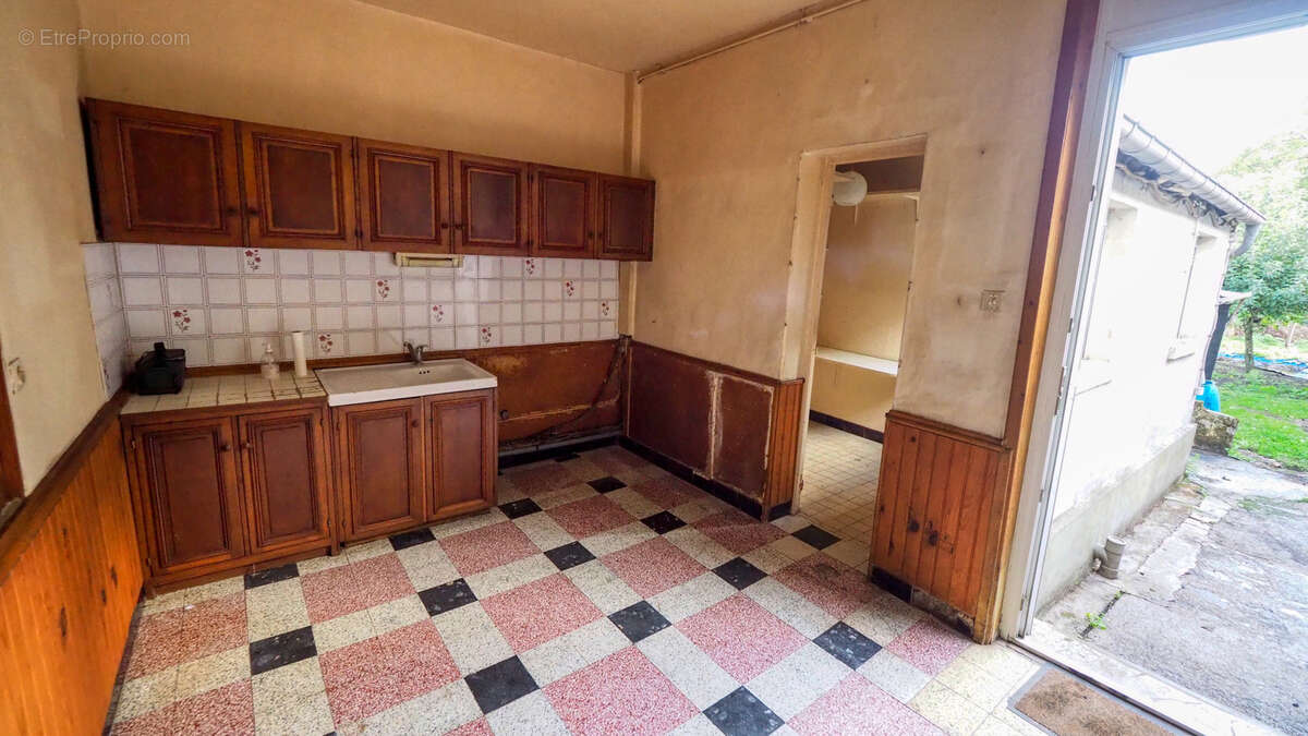 Maison à SAINT-LEGER-LES-DOMART