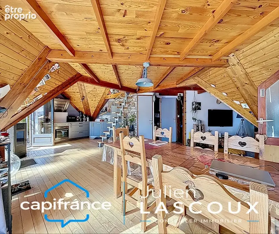 À vendre — charmant petit chalet avec dépendance à lans-en-vercors (38) - photo 2