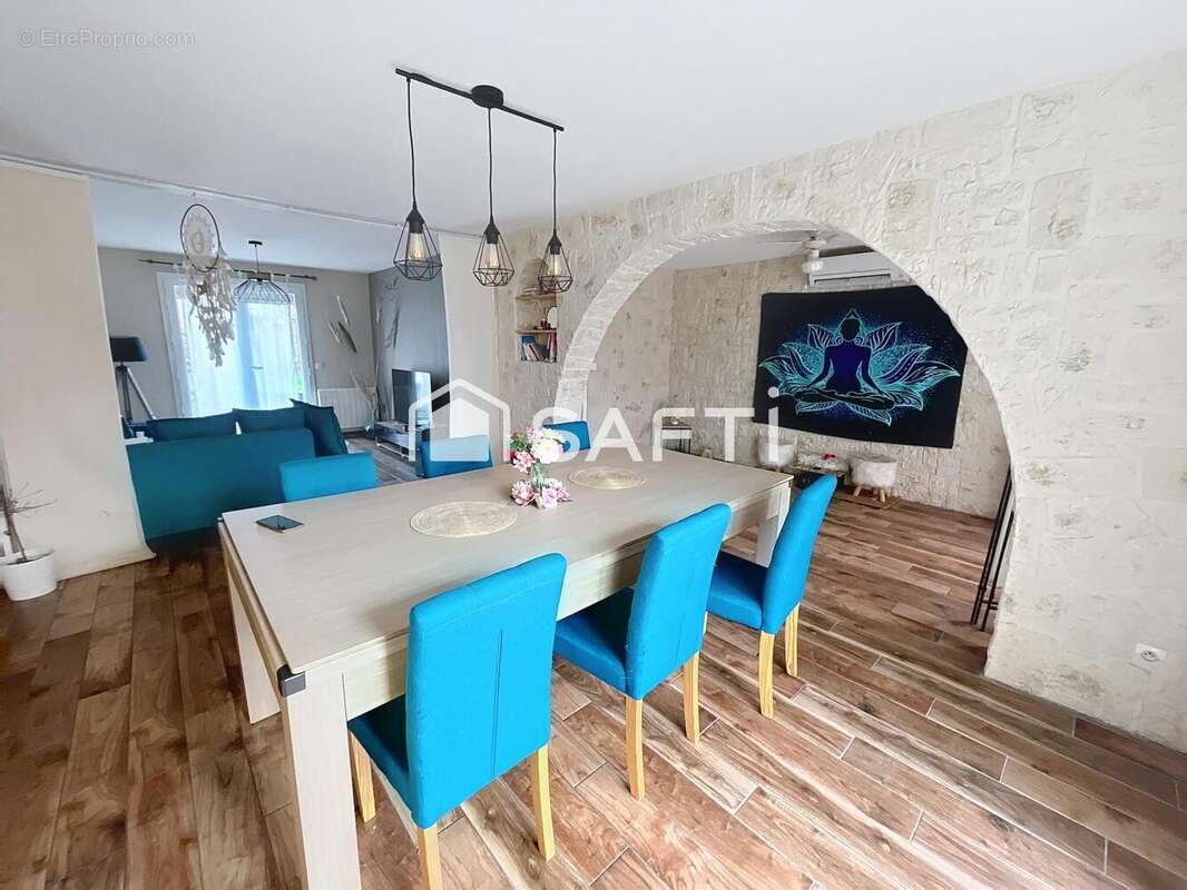 Photo 3 - Maison à PAREMPUYRE