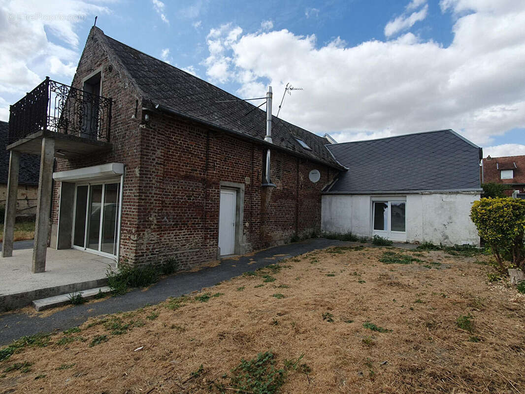 Maison Brissy Hamegicourt 7 pièce(s) 162 m2 - photo 5