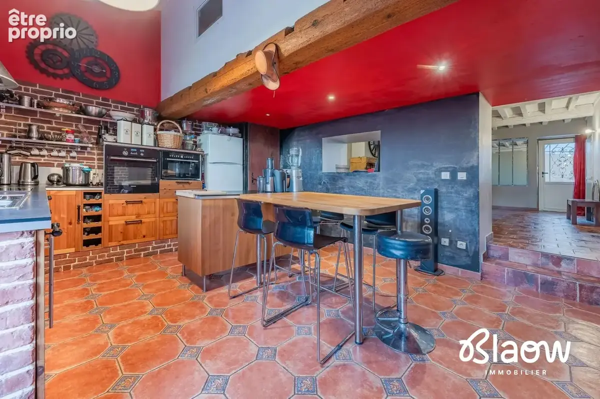 Maison 5 pièces 130 m² à vendre à Decines-Charpieu (69150) - photo 3