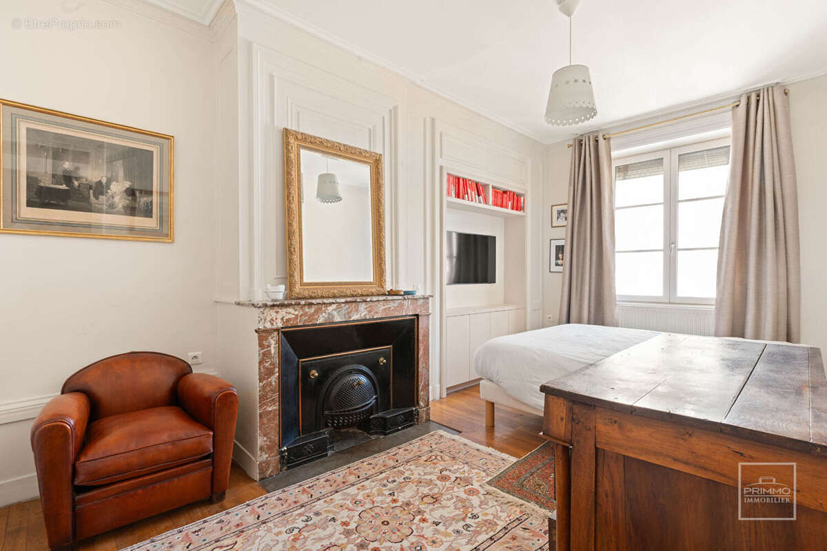 Appartement à LYON-6E