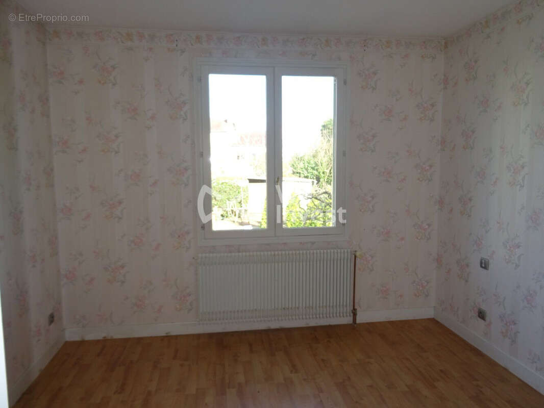 Maison 190 m² à Migennes  - photo 8