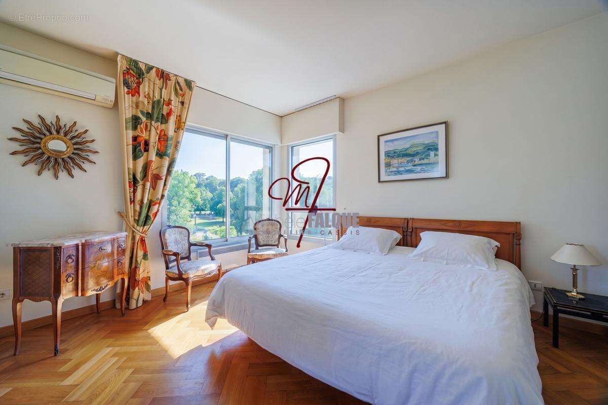 Appartement 144 m² à Cassis  - photo 8