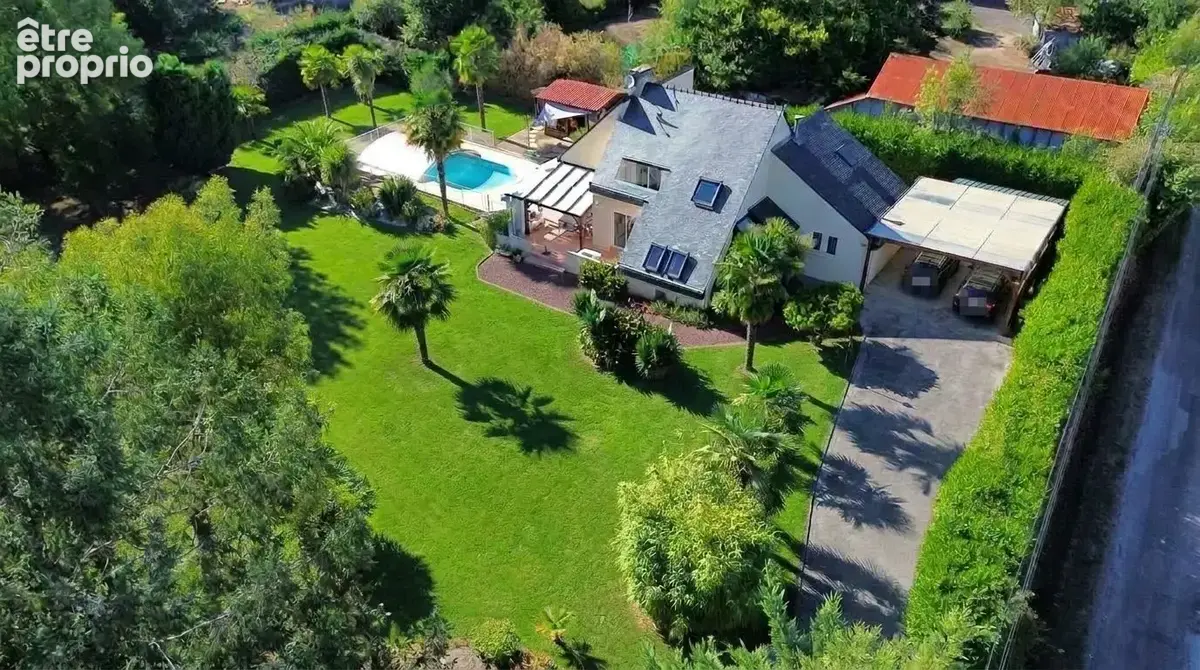 Maison 7 pièces 198 m² à vendre à Rieux (56350) - photo 2