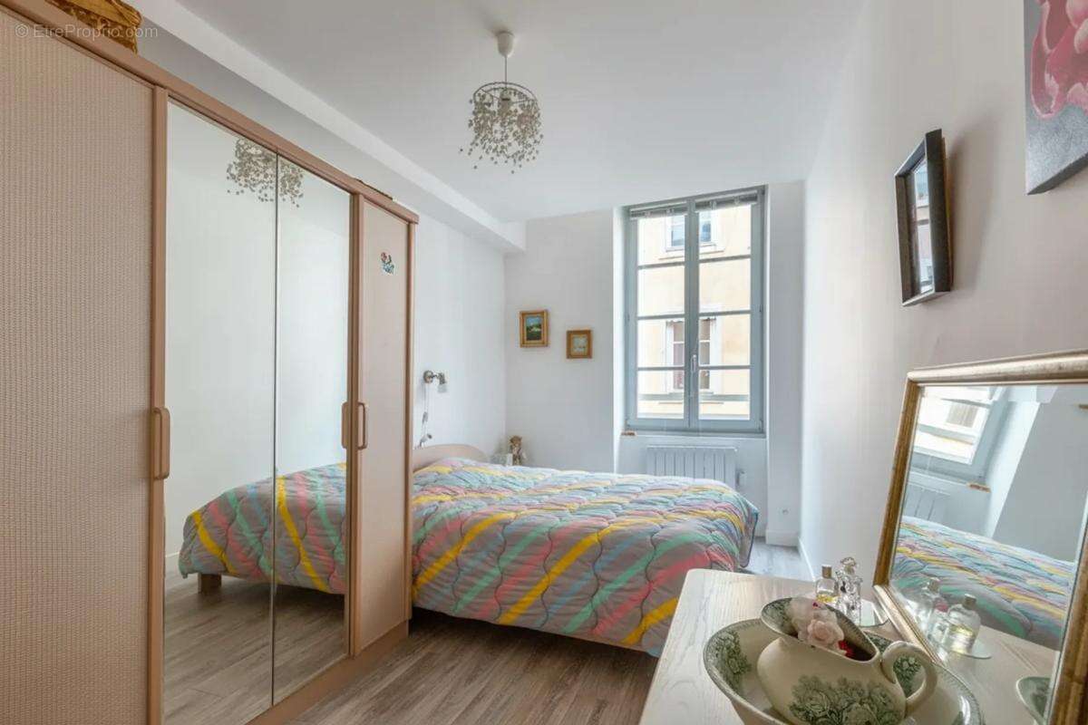 Appartement à LYON-1E