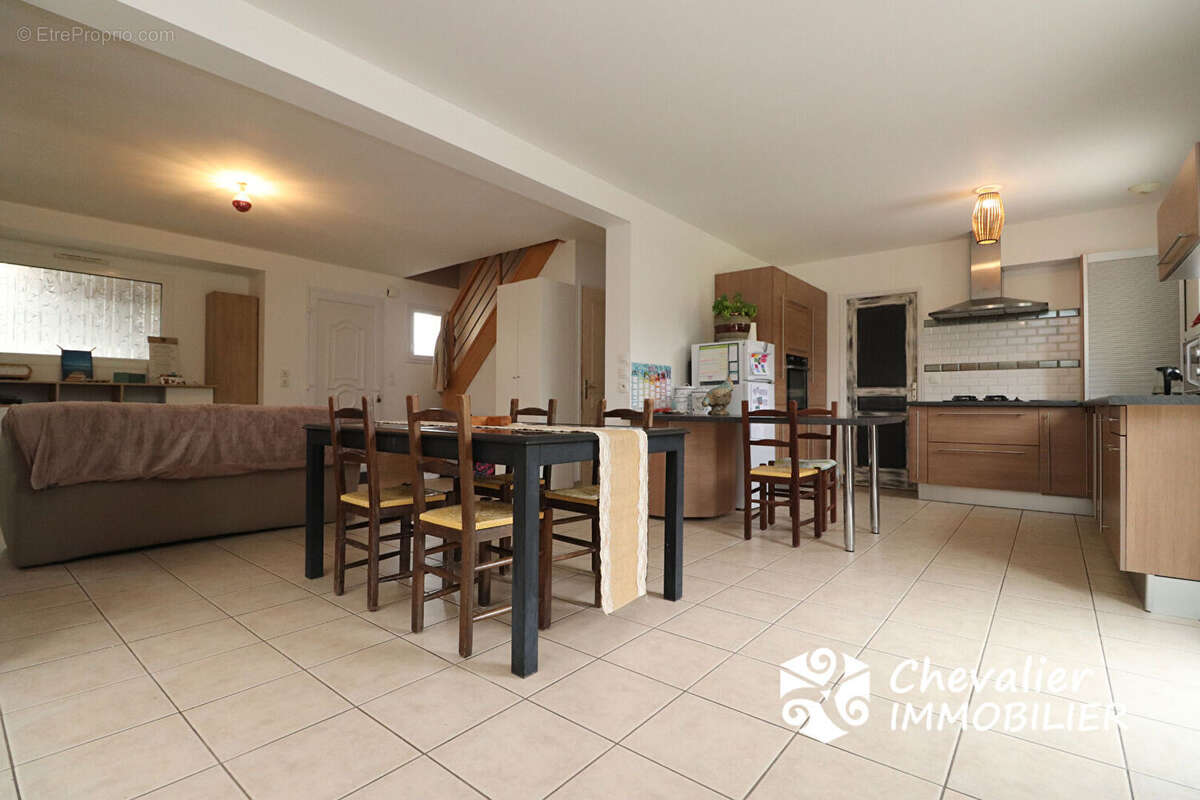 Maison à SAINT-NOLFF