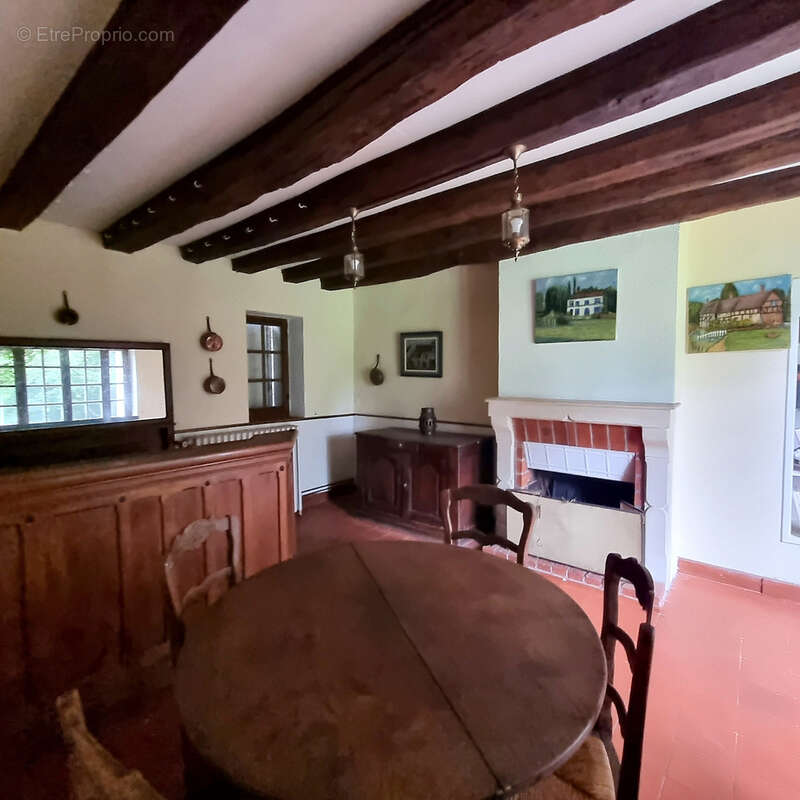 Maison à MONTGIVRAY