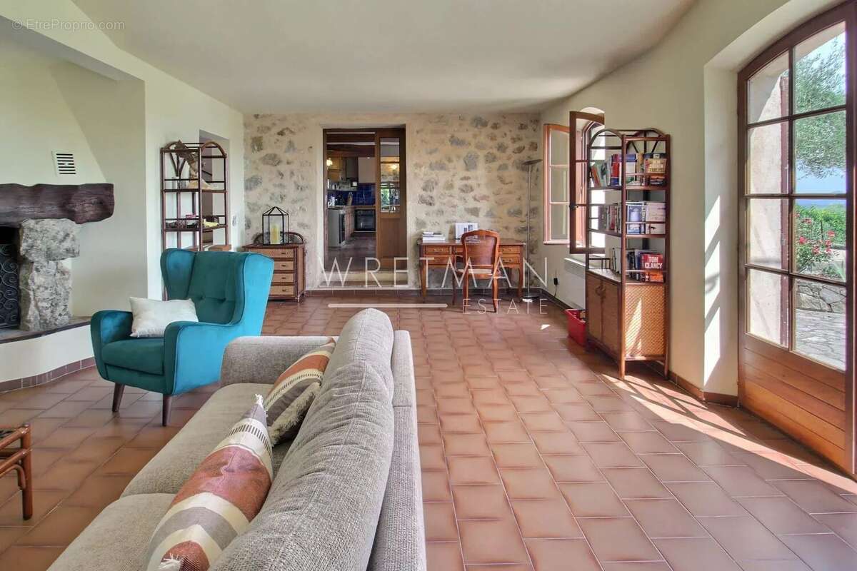 Maison à CALLIAN