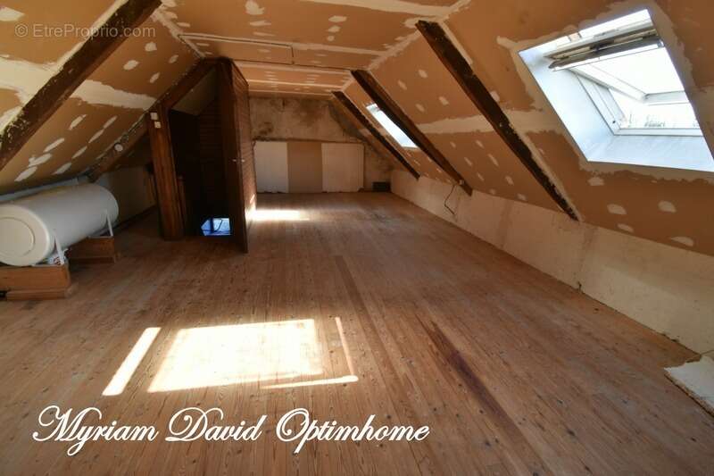 Maison à POULLAOUEN