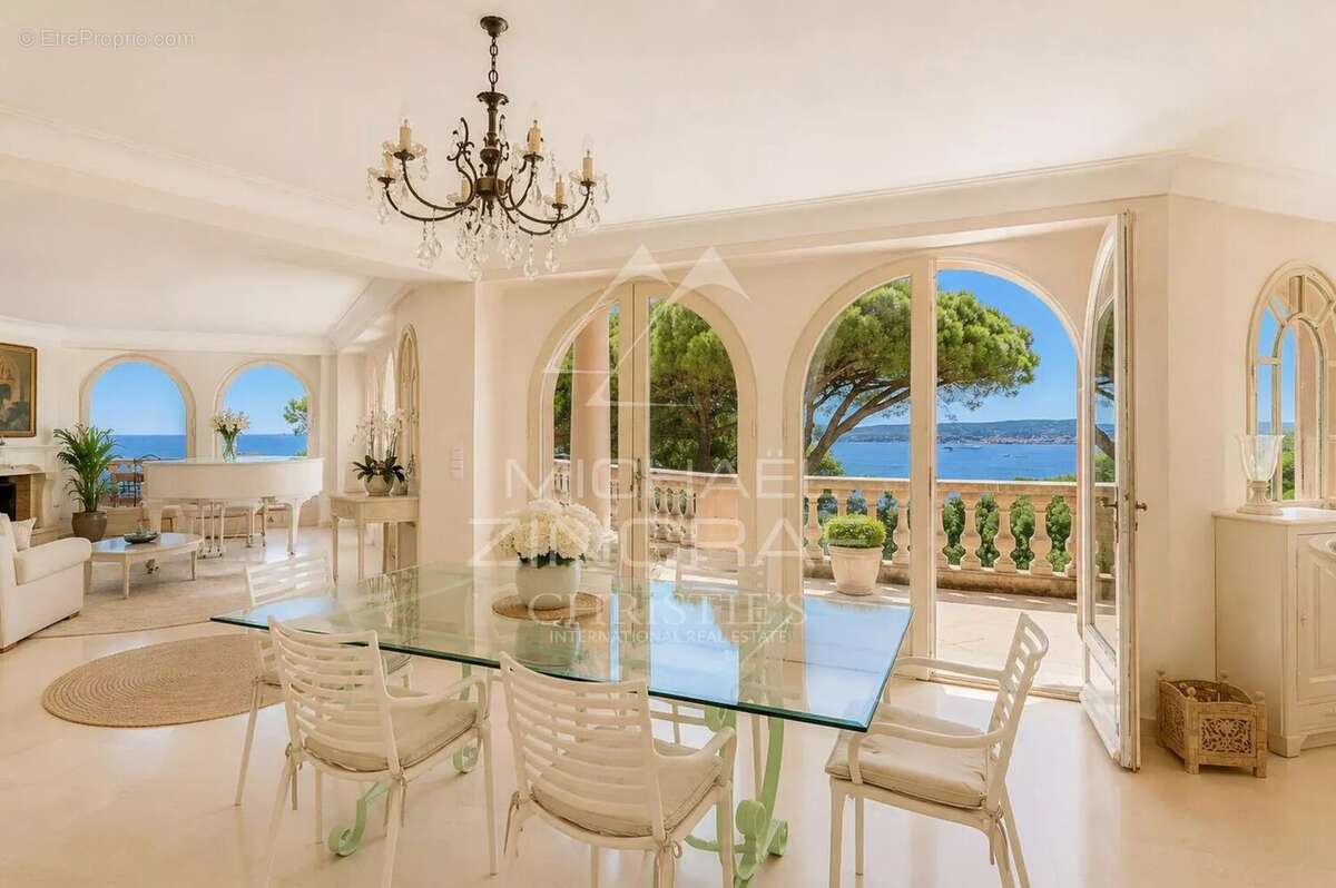 Maison à SAINTE-MAXIME
