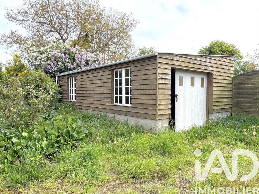 Maison 96 m² à Saint-Fiacre  - photo 4