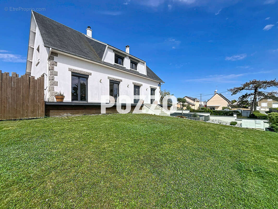Maison à JULLOUVILLE