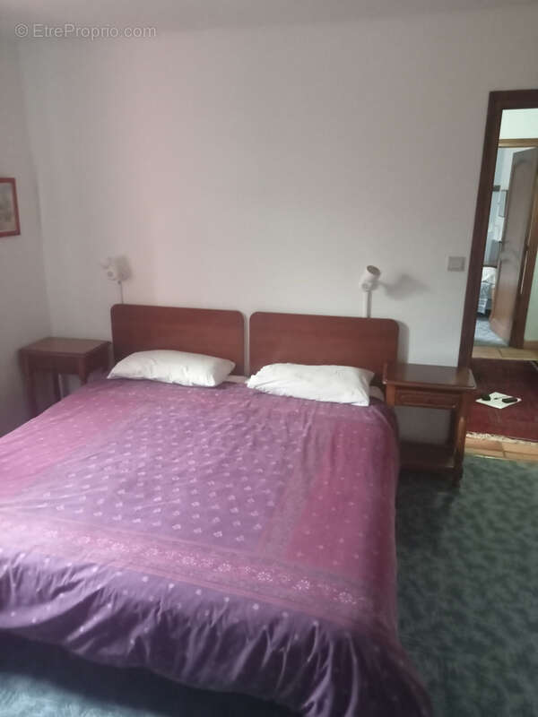 Maison à SAINT-LAURENT-DE-CERDANS