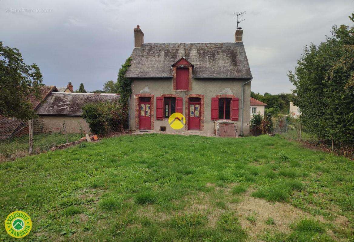 Maison à VAILLY-SUR-SAULDRE