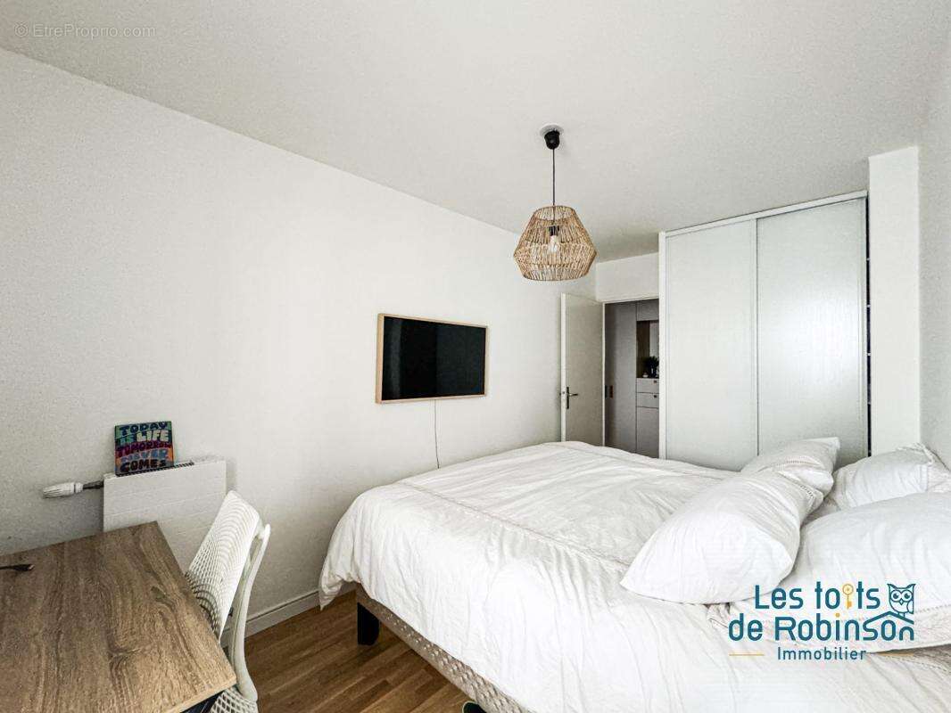 Appartement à LE PLESSIS-ROBINSON