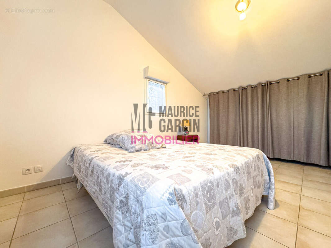Appartement à L'ISLE-SUR-LA-SORGUE