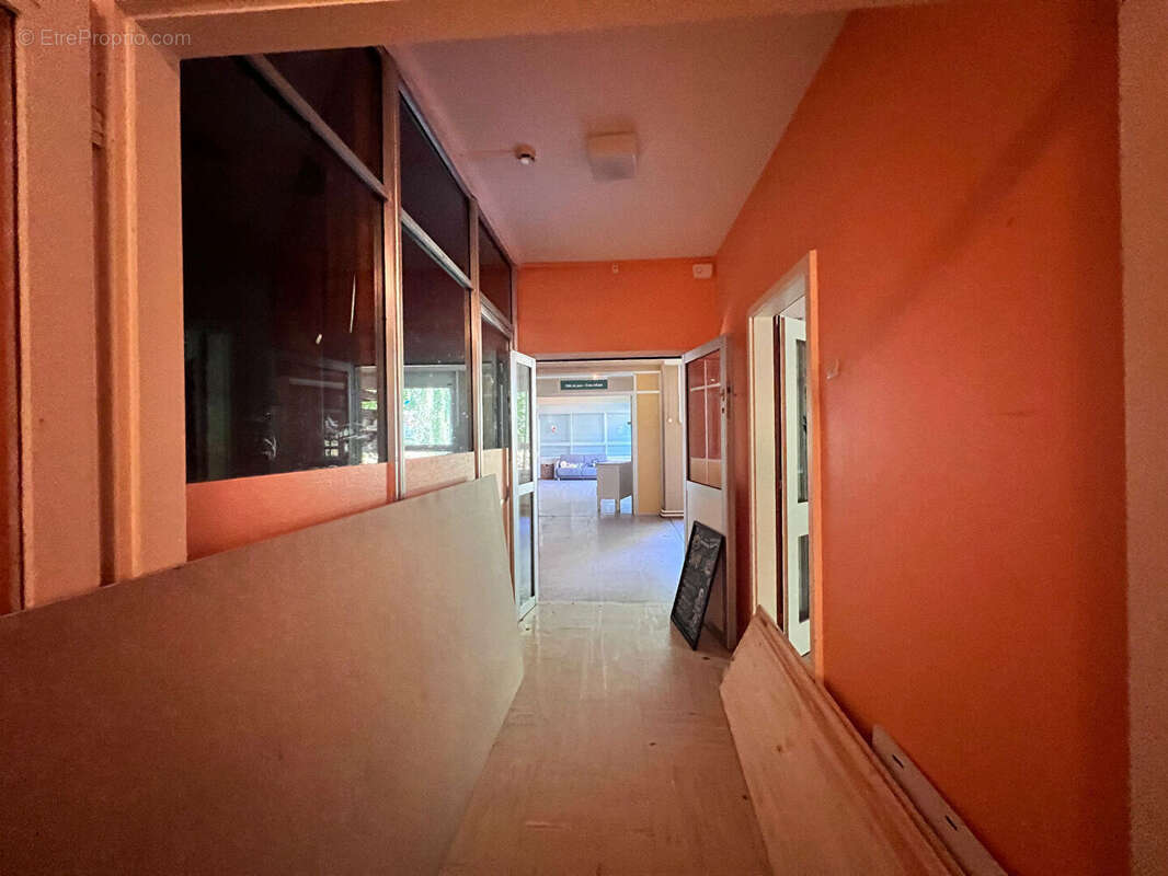 Ensemble immobilier - photo 8