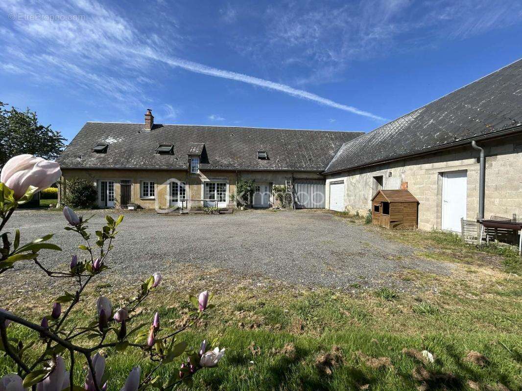 Maison à ILLIERS-COMBRAY