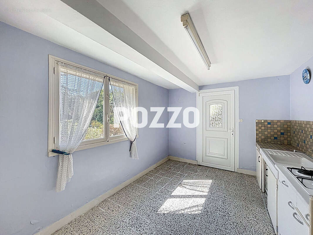 Maison à AGON-COUTAINVILLE