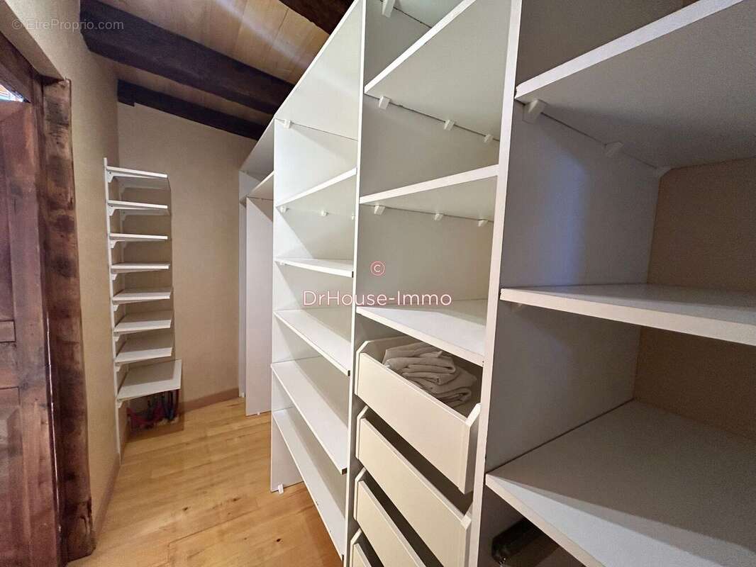 Maison 76 m² à Cahors  - photo 8