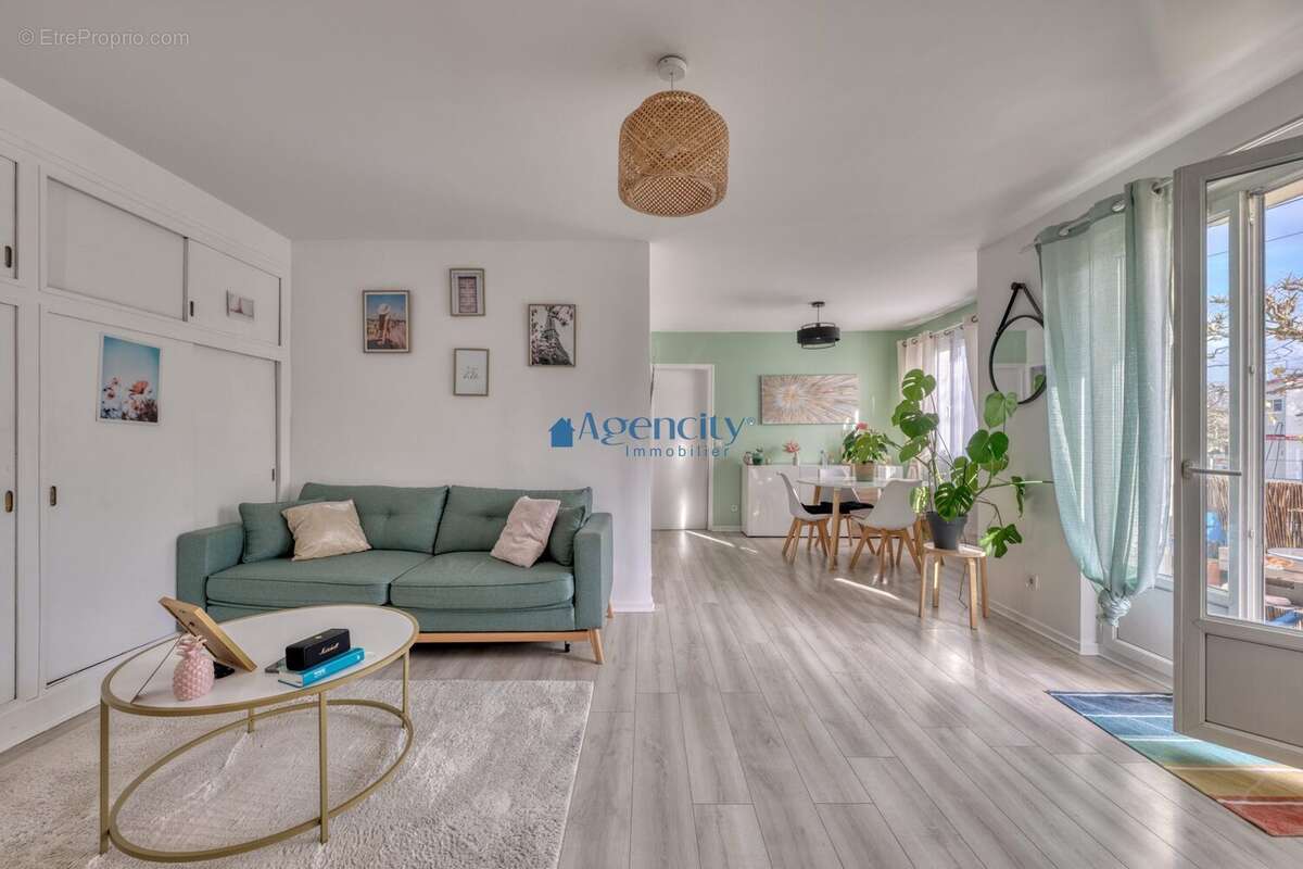 Appartement à GOURNAY-SUR-MARNE