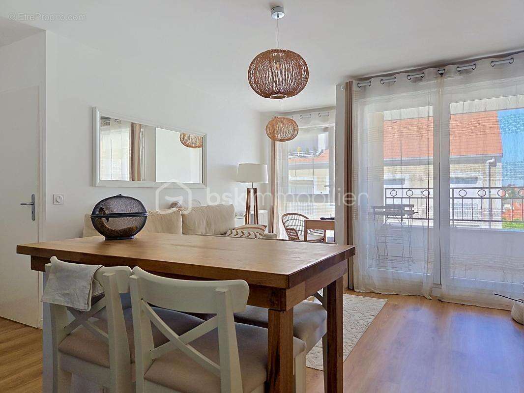 Appartement à BROU-SUR-CHANTEREINE