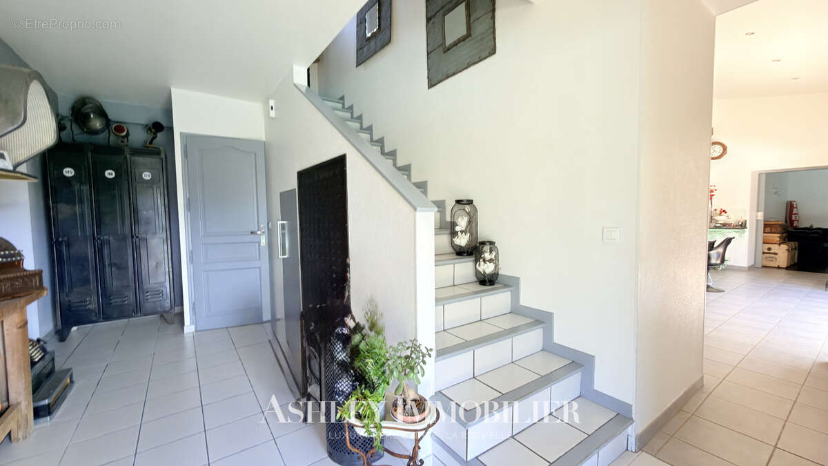 A vendre maison type 5 - 10 minutes de la rochelle - dompierre-sur-mer - photo 13