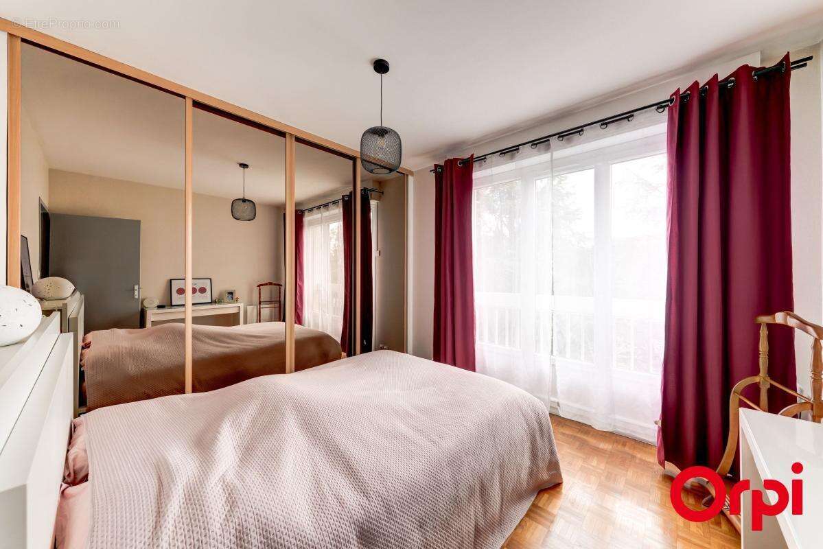 Appartement à SAINT-FONS