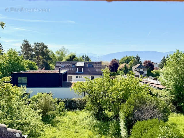 Maison à PREVESSIN-MOENS
