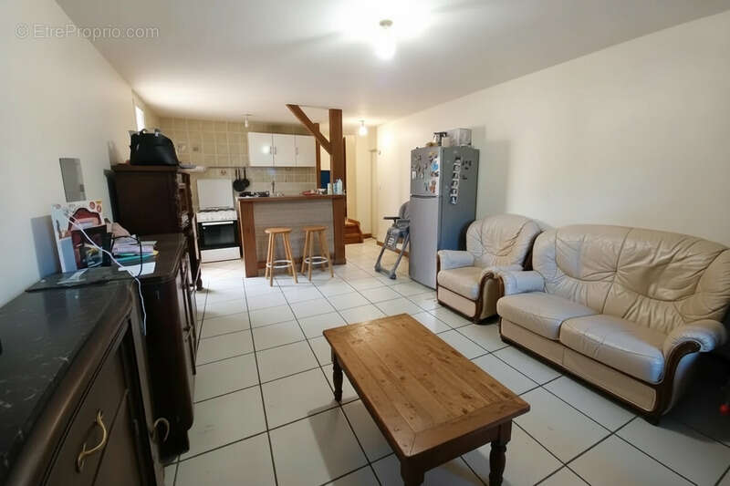 Appartement à MAURS