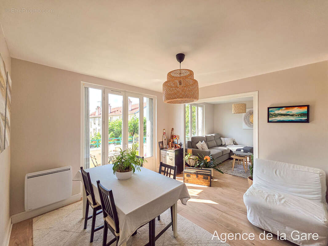 Appartement à MAISONS-LAFFITTE
