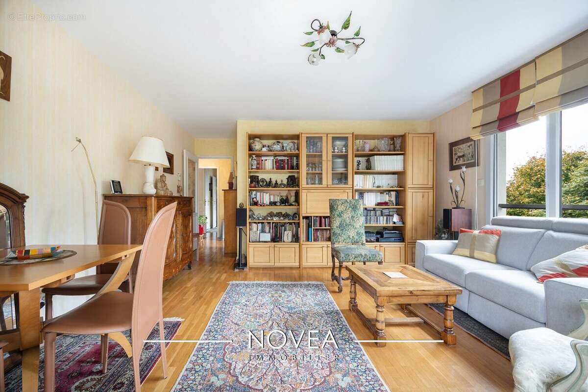 Appartement à SAINTE-FOY-LES-LYON