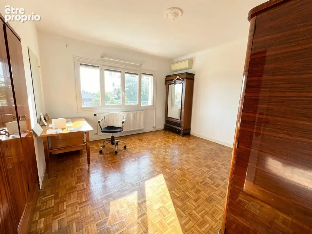 Maison familiale T6 de 205 m2 avec grand jardin - photo 9