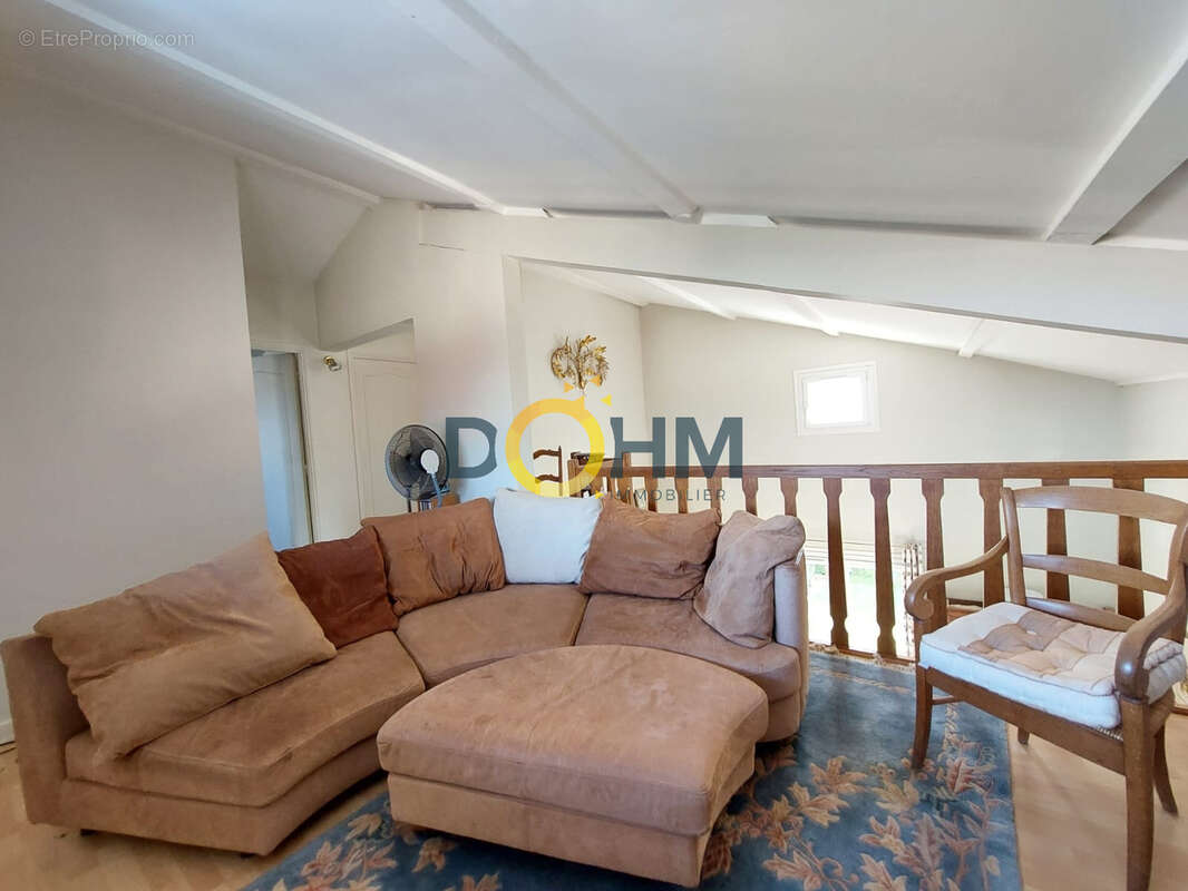 Maison à PONT-DU-CHATEAU