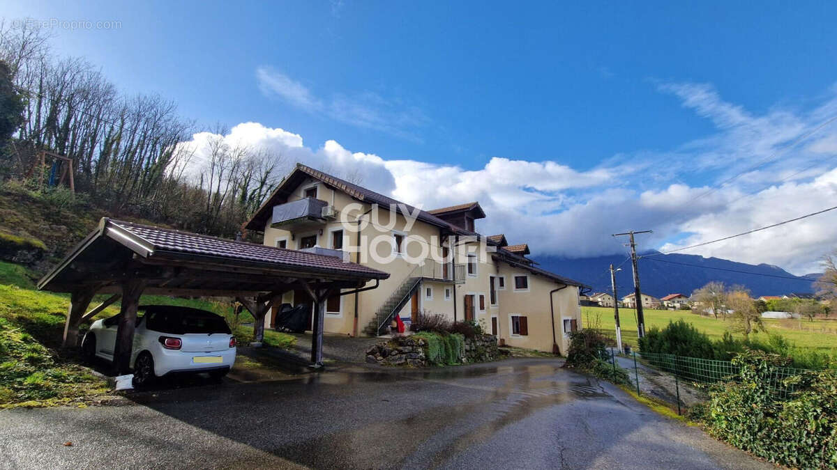 Appartement duplex Viviers Du Lac 6 pièce(s) 140 m2 - photo 10